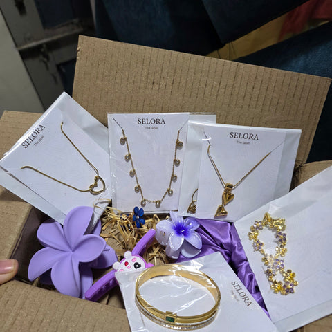Jewelry Hamper