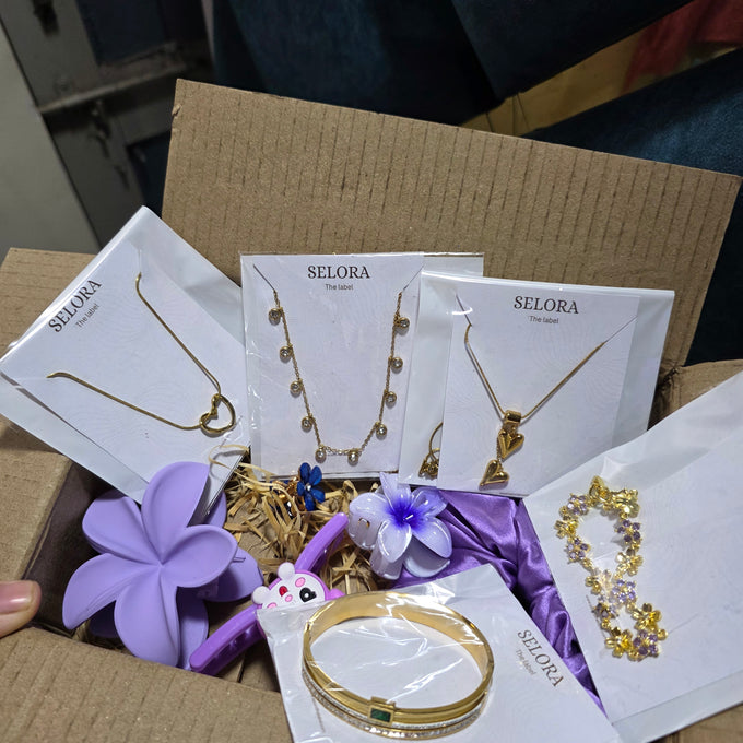 Jewelry Hamper