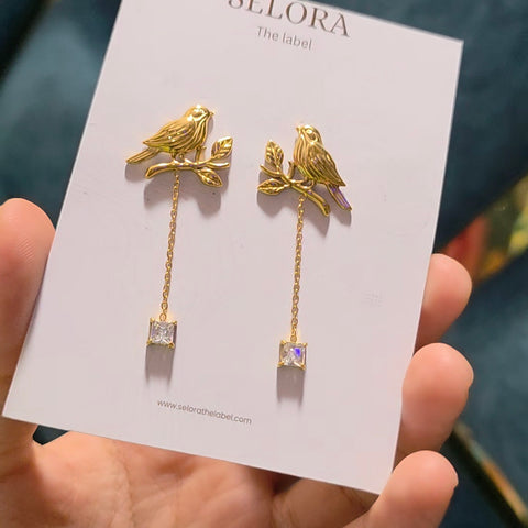 Golden Bird Branch Chain Earring