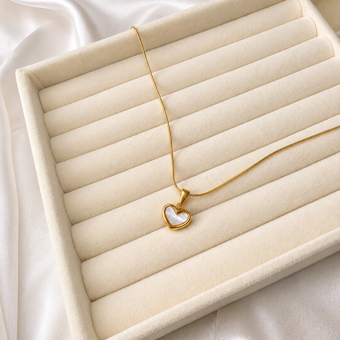 Sweetheart pendant