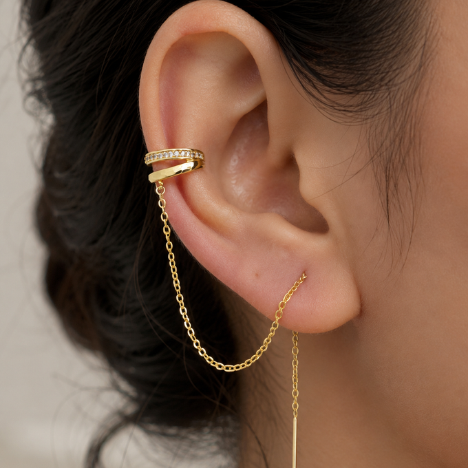 ✨ Luxe Chain Ear Cuff
