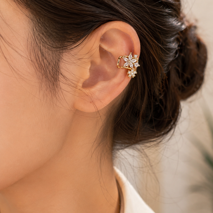 Dainty flora ear cuff