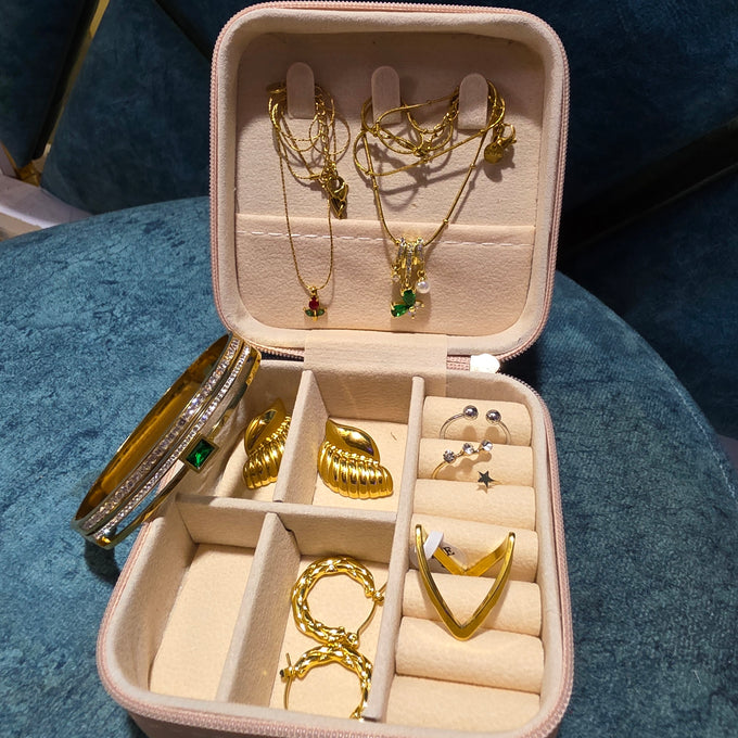 Anti-tarnish jewellery gift box Free organiser (8 items)
