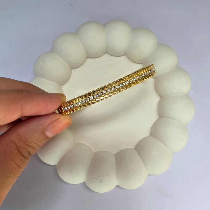 Luxe Line bracelet