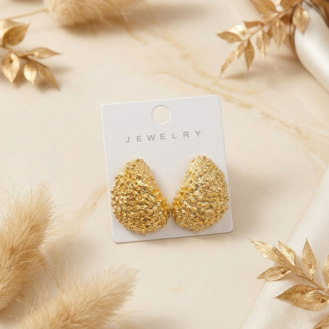 Dune Stud Earrings ✨