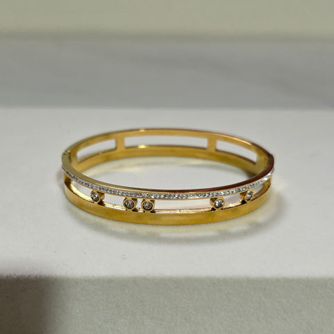 Starlight Glide kada
