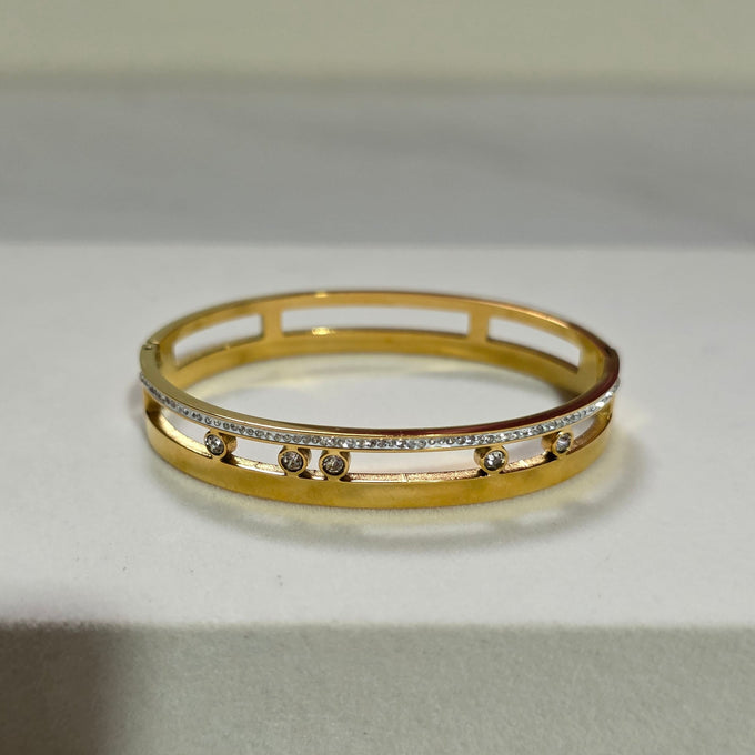 Starlight Glide kada