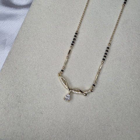 Tanya Drop Mangalsutra