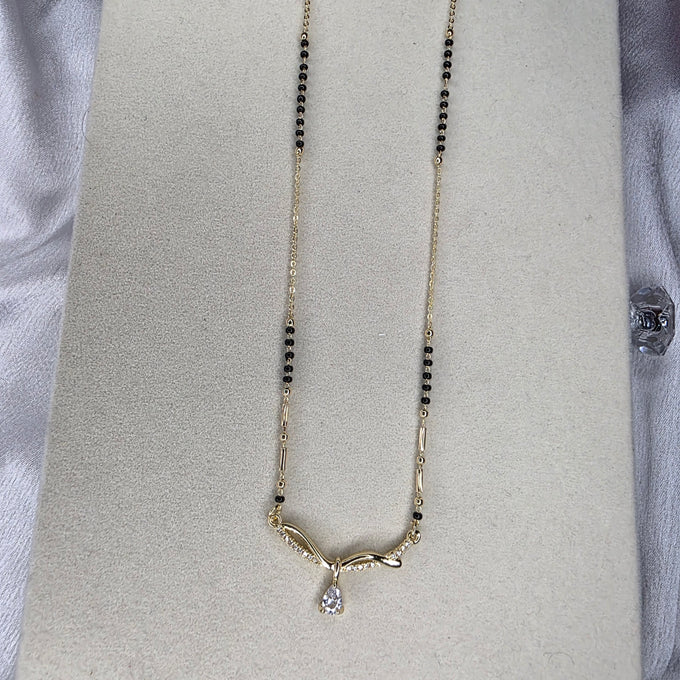 Tanya Drop Mangalsutra